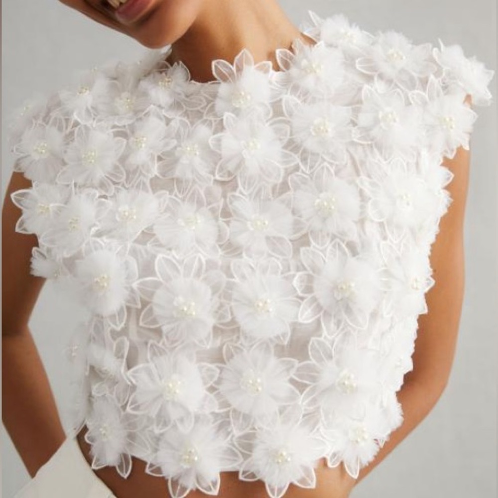 ELLIATT Lotus Embellished Floral Top